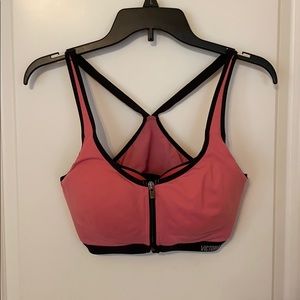 VS Sports Bra